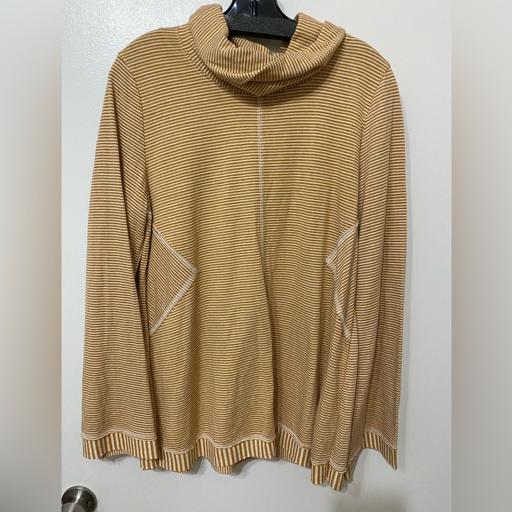 Anthropologie Maeve turtleneck sweater